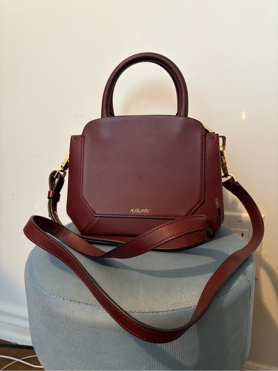 Aritzia Handbags - Aritzia Auxiliary Mini Bega Satchel